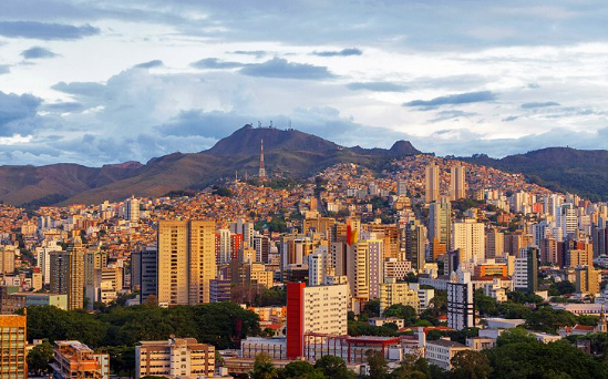 Skyline of Belo Horizonte, a vibrant city known for its culture and attractive cost of life in Brazil in 2025.