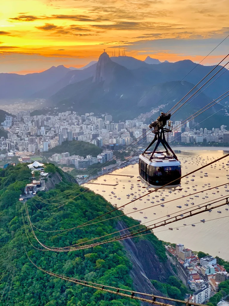 Sugarloaf Cable Car in Rio de Janeiro, with views of the bay, Christ the Redeemer, and a spectacular sunset an unforgettable experience on a trip to Brazil.